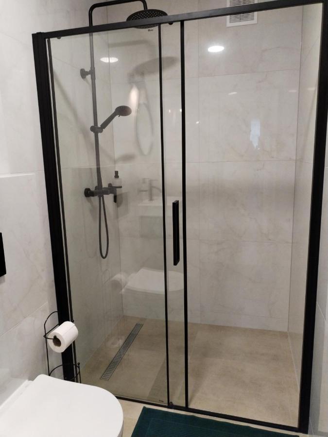 Apartman Pri Parku Solcany Ngoại thất bức ảnh