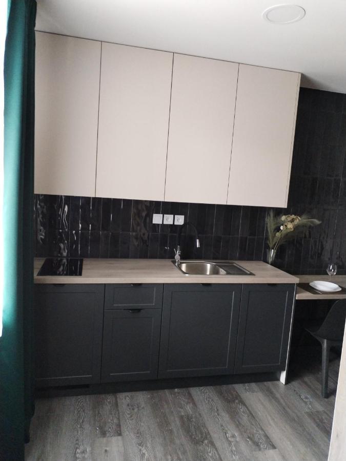 Apartman Pri Parku Solcany Ngoại thất bức ảnh
