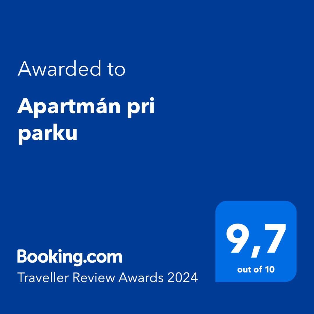 Apartman Pri Parku Solcany Ngoại thất bức ảnh